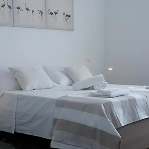 appartamento-a-5-minuti-da-centro-e-mare.hotelitalianriviera.com/