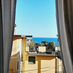 wanderful-noli-appartamento-noli-liguria-italia.hotelitalianriviera.com/